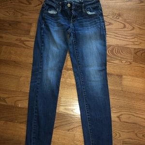 American Eagle size 2 short